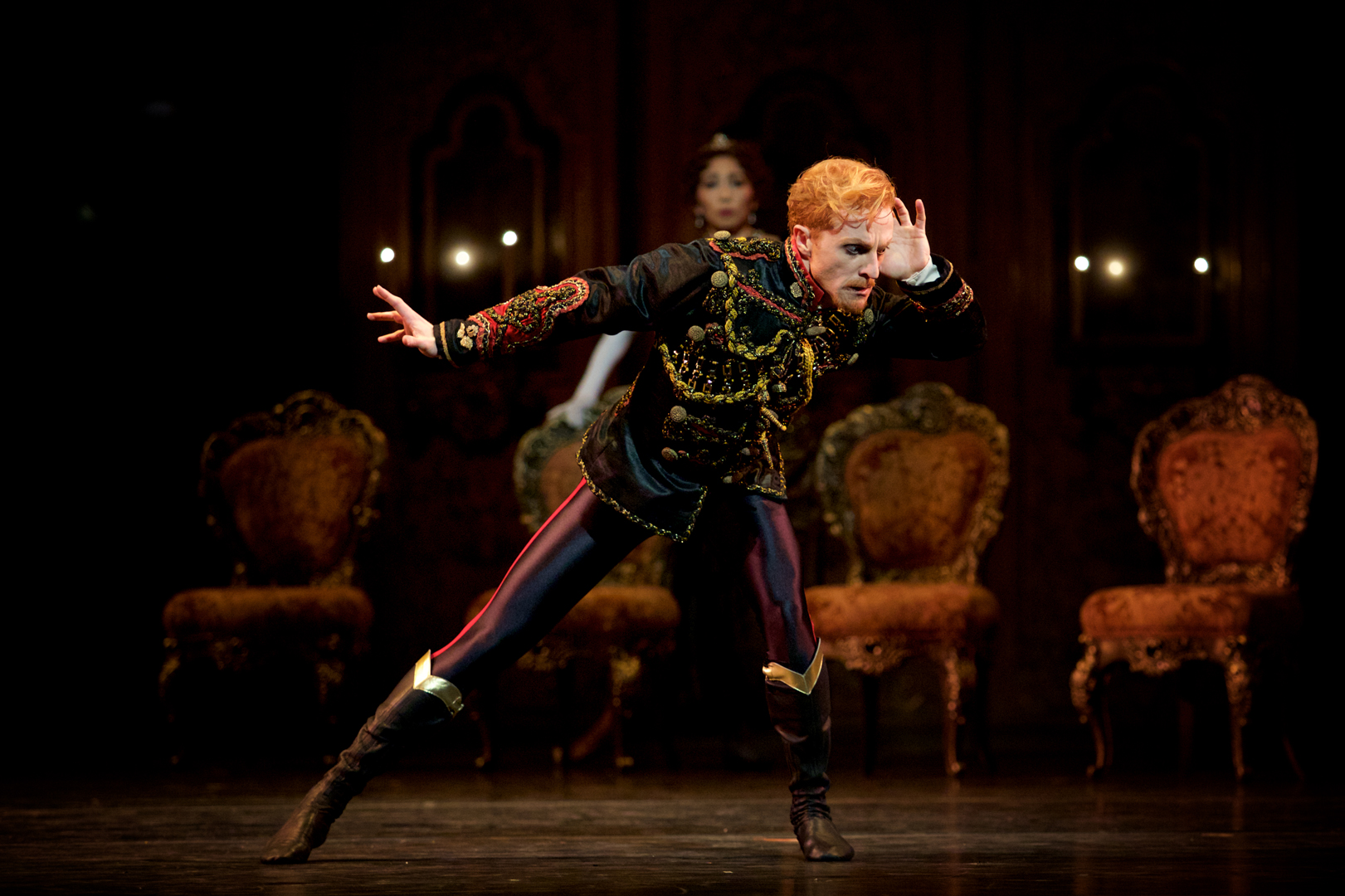 mayerling-steven-mcrae-as-prince-rudolf-c-roh-2017-photographed-by-alice-pennefather